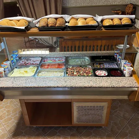 Restauracja Derby * Błonie