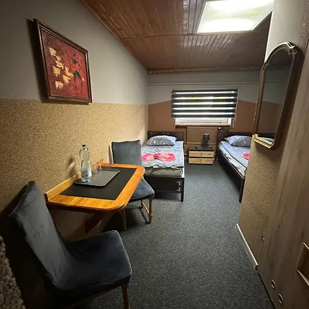 Restauracja Derby イン