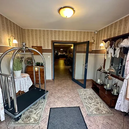 Restauracja Derby イン Błonie